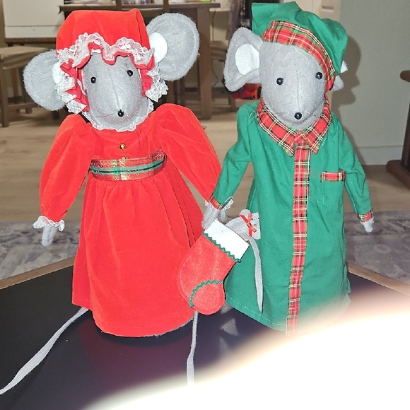 Vintage Christmas Mouse Set 13in Tall Holiday Decor Holiday Collectables - Picture 14 of 15